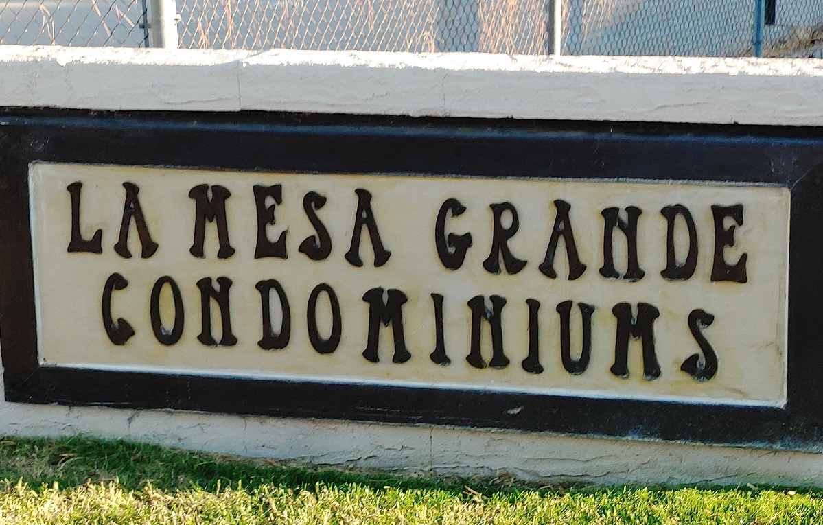 La Mesa Grande Condominiums